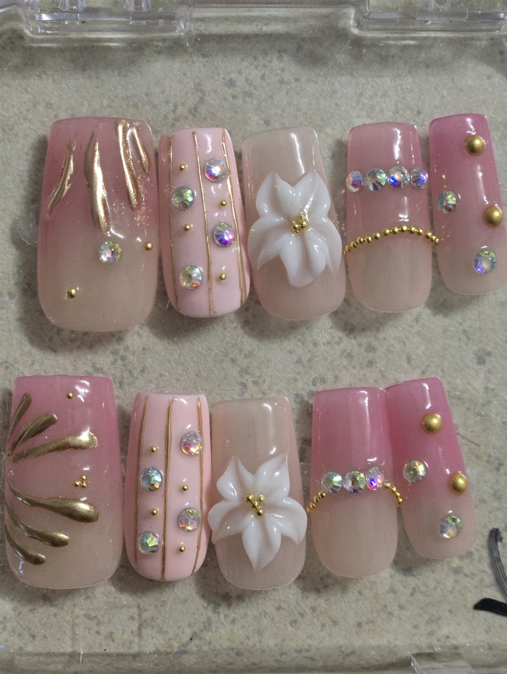 Premium Pink Floral 3D Press-On Nails with Rhinestones,  Medium Length Square